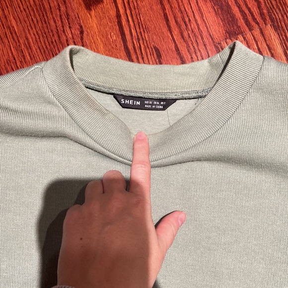 Shein sweatsuit - Picture 4 of 5